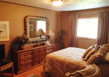 McDougall Lane Bed & Breakfast hotel thumbnail 7