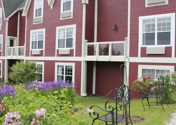 Lynwood Inn hotel thumbnail 5