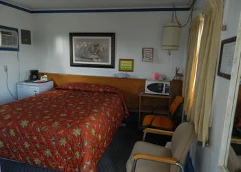 Sweet Dreams Motel hotel thumbnail 7