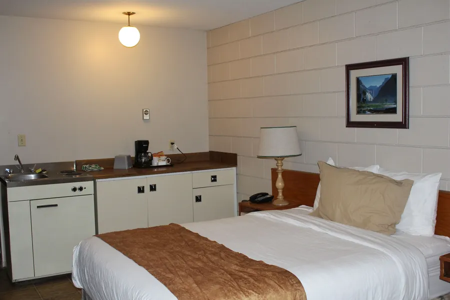 Armstrong Inn hotel detail image 6