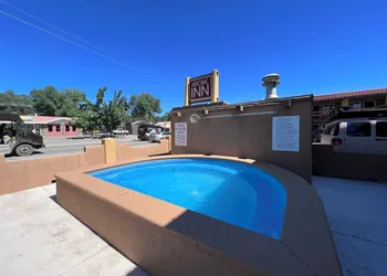 Adobe Inn hotel thumbnail 6