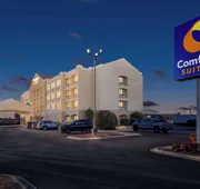 Comfort Suites Lumberton North hotel detail image 7