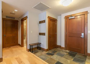 East West Hospitality Tahoe hotel thumbnail 3