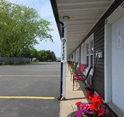 Lakeview Motel hotel detail image 3
