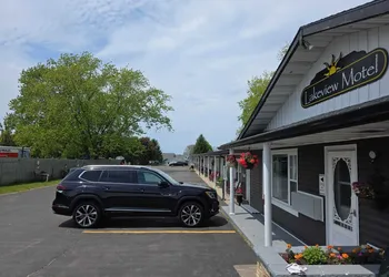 Lakeview Motel hotel thumbnail 5