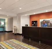 Hampton Inn & Suites Mishawaka/South Bend at Heritage Square hotel detail image 7