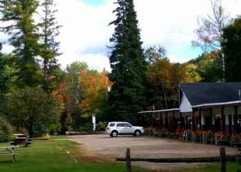 Dwight Riverside Inn hotel thumbnail 3