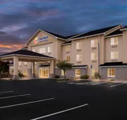 Comfort Inn & Suites Creswell hotel detail image 3