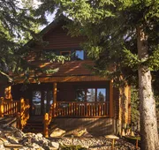 Overlander Mountain Lodge hotel detail image 7