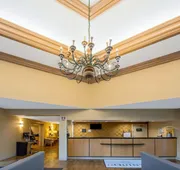 La Quinta Inn & Suites by Wyndham West Palm Beach Airport hotel detail image 7