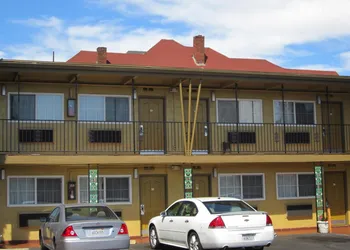 Civic Center Lodge hotel thumbnail 4
