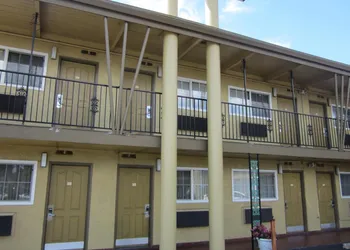 Civic Center Lodge hotel thumbnail 7