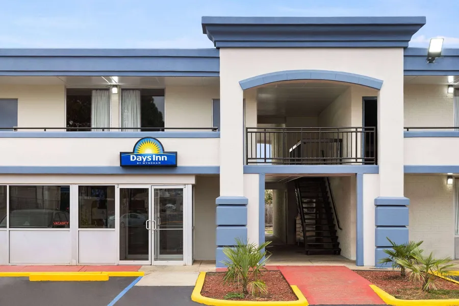 Days Inn by Wyndham Montgomery I-85 hotel detail image 2