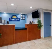 Days Inn by Wyndham Montgomery I-85 hotel detail image 4