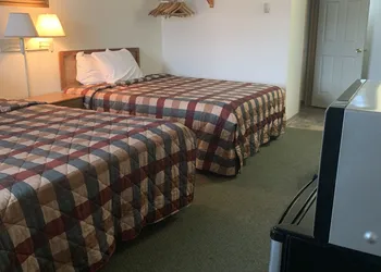 Marina Motel hotel thumbnail 6