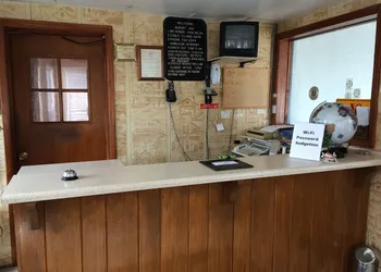 Budget Inn hotel thumbnail 3