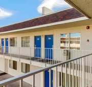 Motel 6 Phoenix North - Bell Road hotel detail image 3