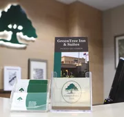 GreenTree Inn & Suites Phoenix Sky Harbor hotel detail image 3