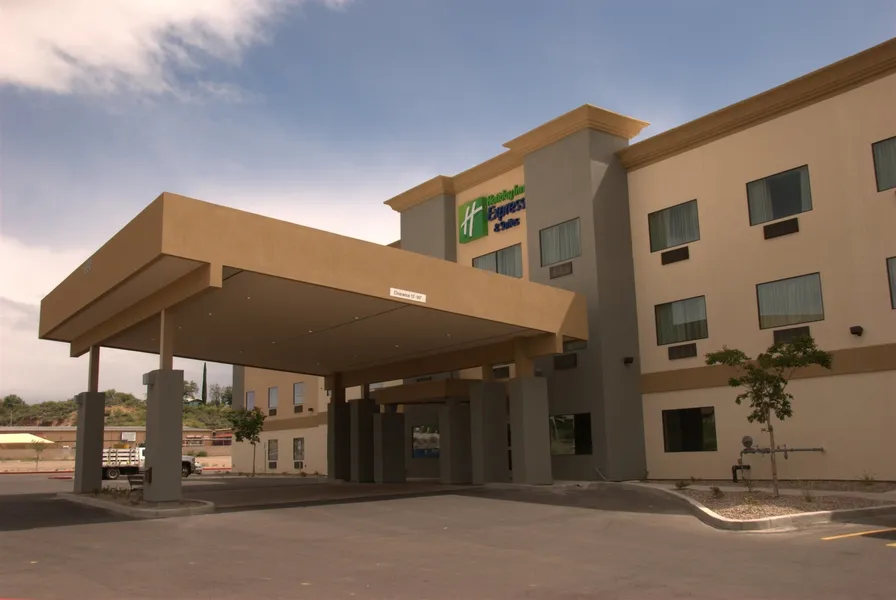 Holiday Inn Express & Suites Globe by IHG hotel detail image 2