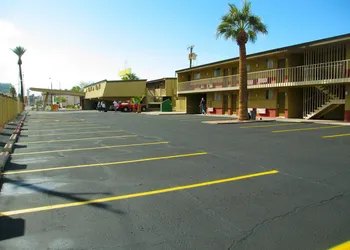 Travelodge by Wyndham Phoenix Downtown hotel thumbnail 8