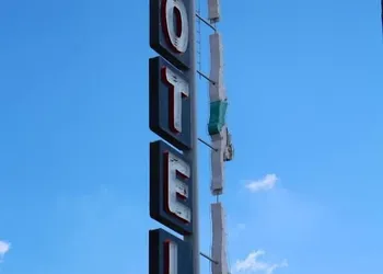 Starlite Motel hotel thumbnail 2