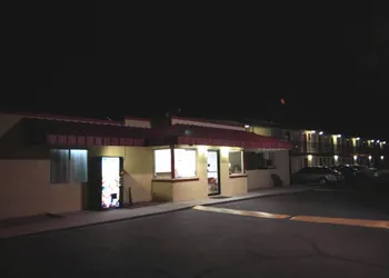 Amazon Motel hotel thumbnail 3