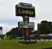 Thurman's Lodge hotel detail image 3
