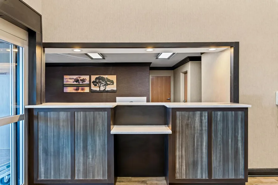 Best Western Presidential Hotel & Suites hotel detail image 2