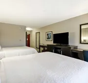 Hampton Inn & Suites Los Angeles Burbank Airport hotel detail image 4