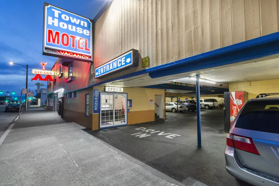 Town House Motel – Historic Old Town Eureka hotel detail image 2