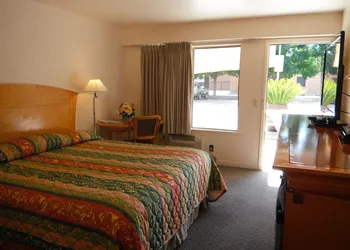 Colusa Riverside Inn hotel thumbnail 6