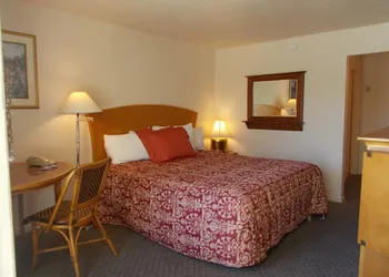 Colusa Riverside Inn hotel thumbnail 8