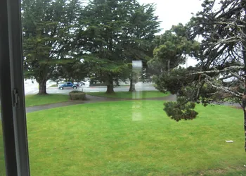 Front Street Inn hotel thumbnail 6