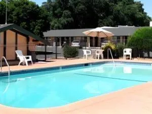 Town House Motel Chico hotel thumbnail 4