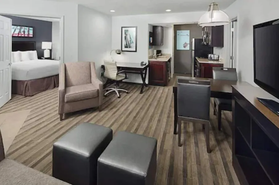 Hyatt House LAX/ Manhattan Beach hotel detail image 6