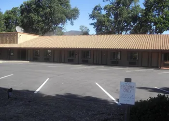 Creekside Lodge hotel thumbnail 6