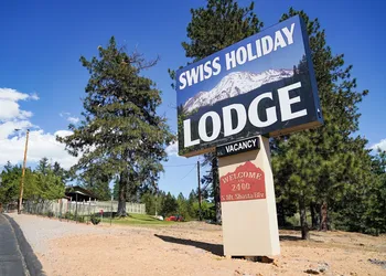 Swiss Holiday Lodge hotel thumbnail 7