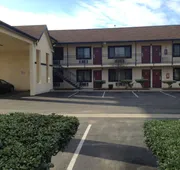 Luxury Inn hotel detail image 3