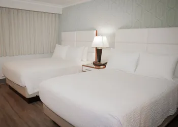 Pasadena Rose & Crown Hotel hotel thumbnail 4