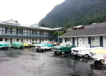 Heritage Inn hotel thumbnail 3