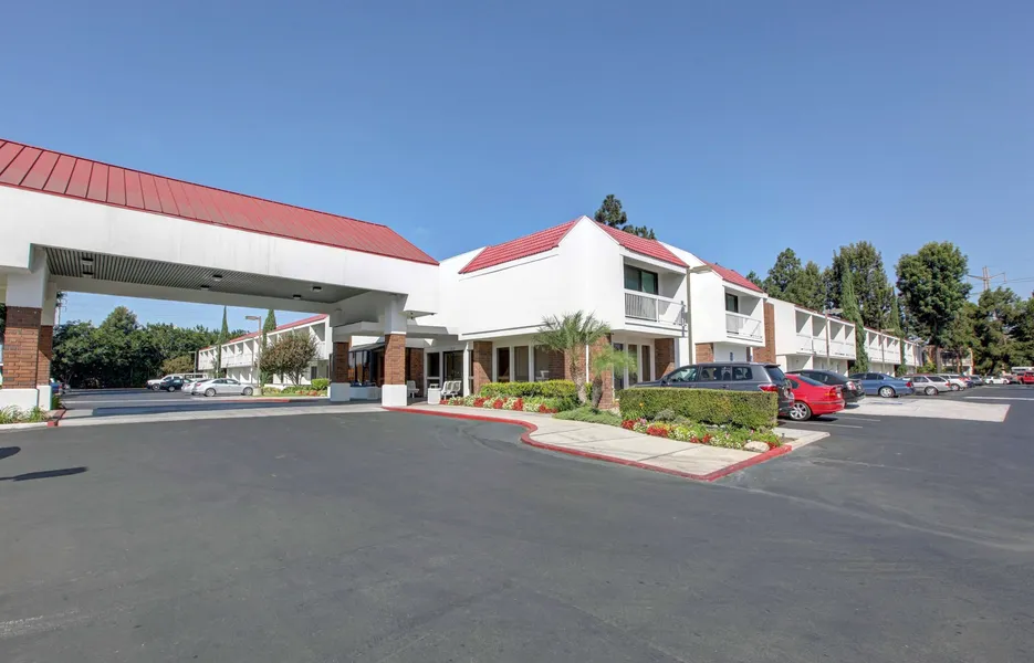 Motel 6 Irvine - Orange County Airport hotel detail image 2