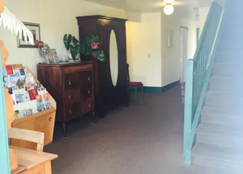 Harbor Inn hotel thumbnail 7