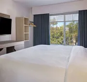 City Express by Marriott Santa Ana/Orange County Airport hotel detail image 4