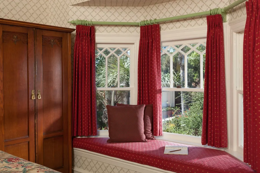 Cheshire Cat Inn & Cottages hotel detail image 6