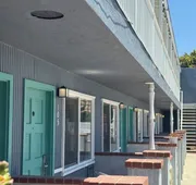 The Shores Inn and Beach Houses hotel detail image 4
