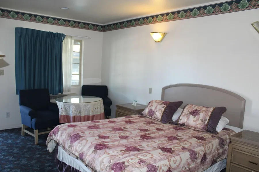 Best Whittier Inn hotel detail image 6