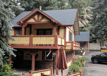 Alpen Way Chalet Mountain Lodge hotel thumbnail 8