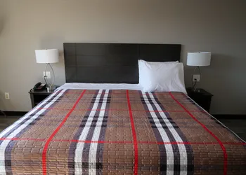 Hilltop Express Inn hotel thumbnail 7