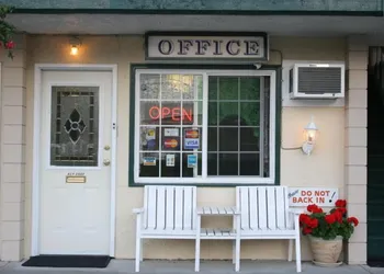 Best Continental Motel hotel thumbnail 3