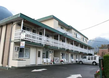 Best Continental Motel hotel thumbnail 4